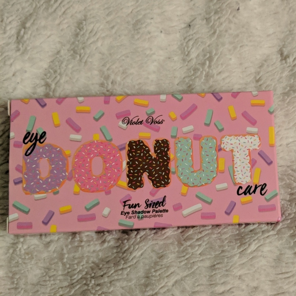 Violet Voss Eye Doughnut Care Palette